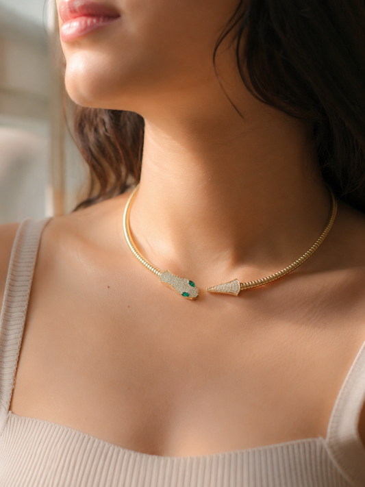 Serpentine Emerald Crystal Collar Necklace