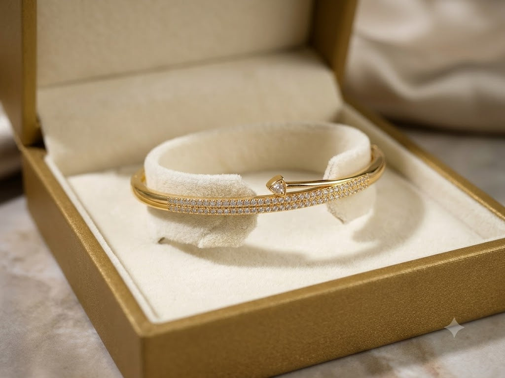 Luxe Arrow Crystal Bracelet