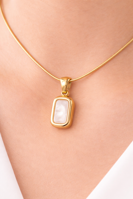 Minimal Elegance Bar Necklace