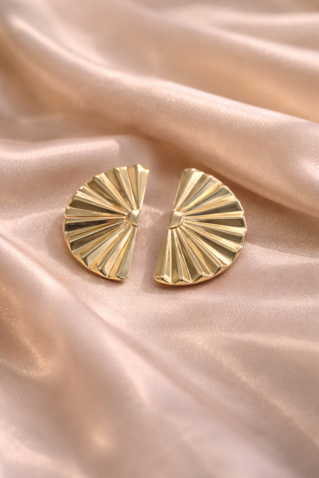 Aurora Gold Fan Stud Earrings