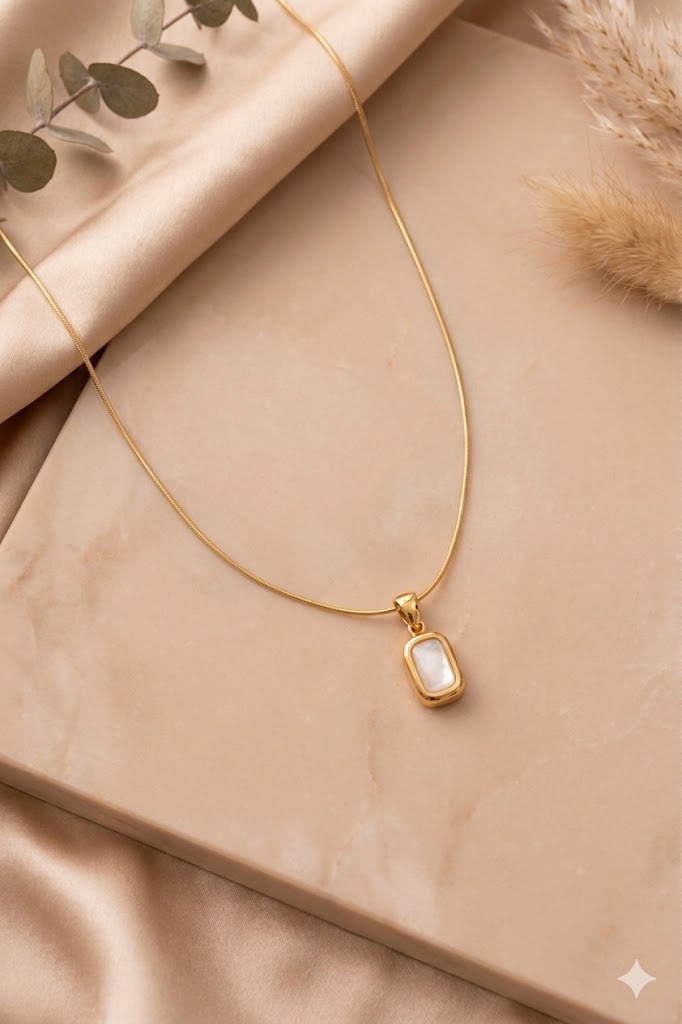 Minimal Elegance Bar Necklace
