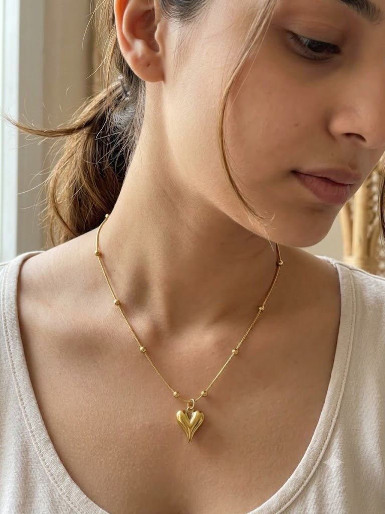 Golden Heart Pendant Necklace
