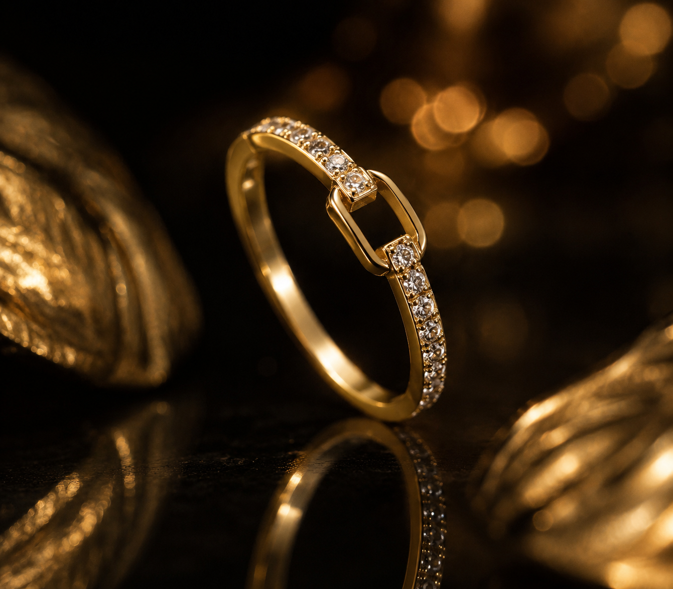 Eterna Crystal Link Ring