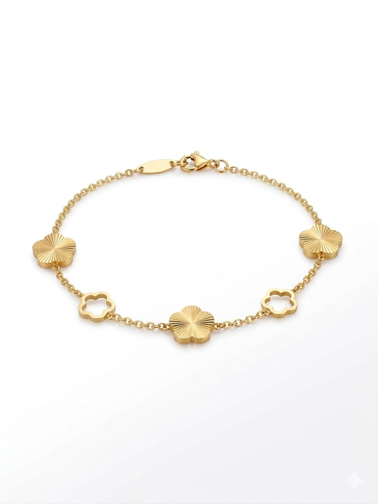 Textured Clover Gold Bracelet