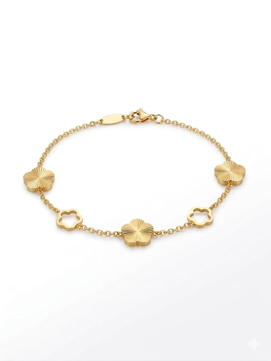Textured Clover Gold Bracelet