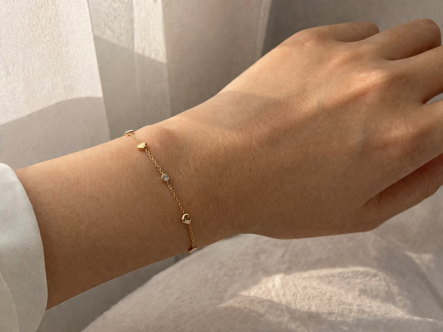 Gold Heart Charms Bracelet