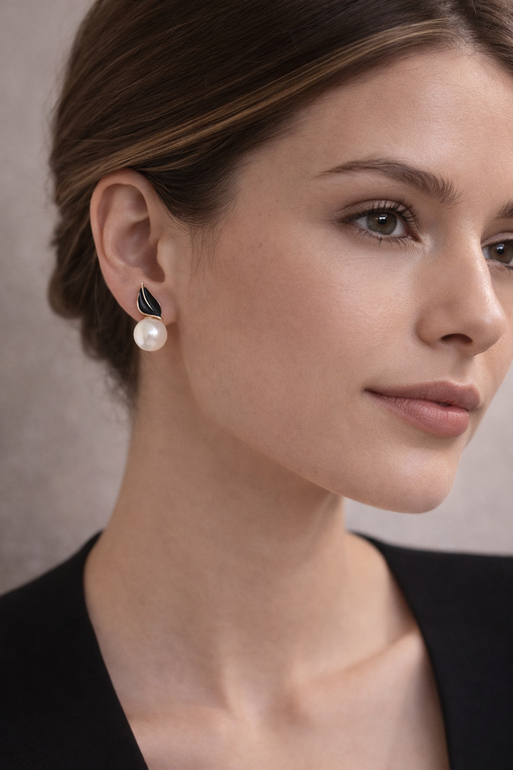 Midnight Pearl Drop Earrings