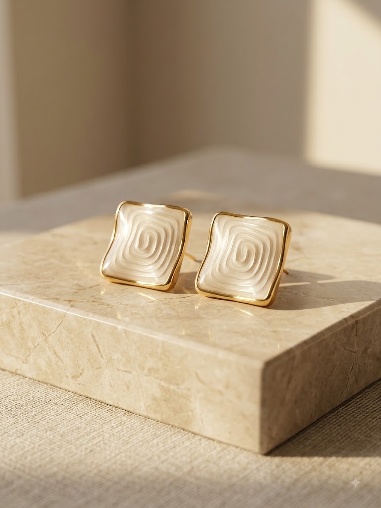 Ivory Swirl Square Stud Earrings