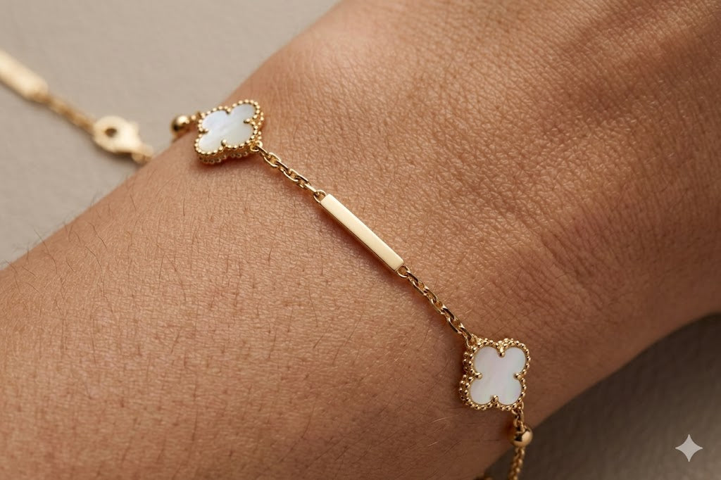 Ivory Clover Gold Bracelet