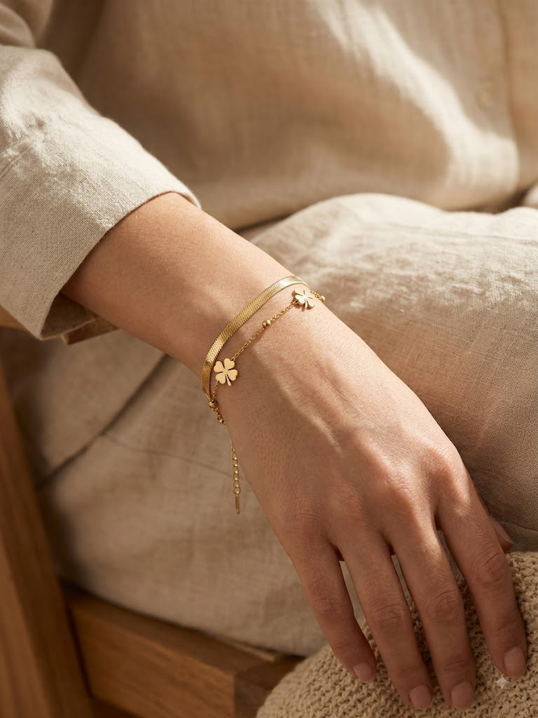 Clover Luxe Double-Layer Bracelet